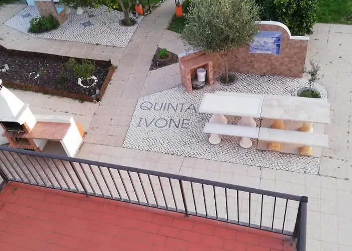 Semesterbostad Quinta Ivone *